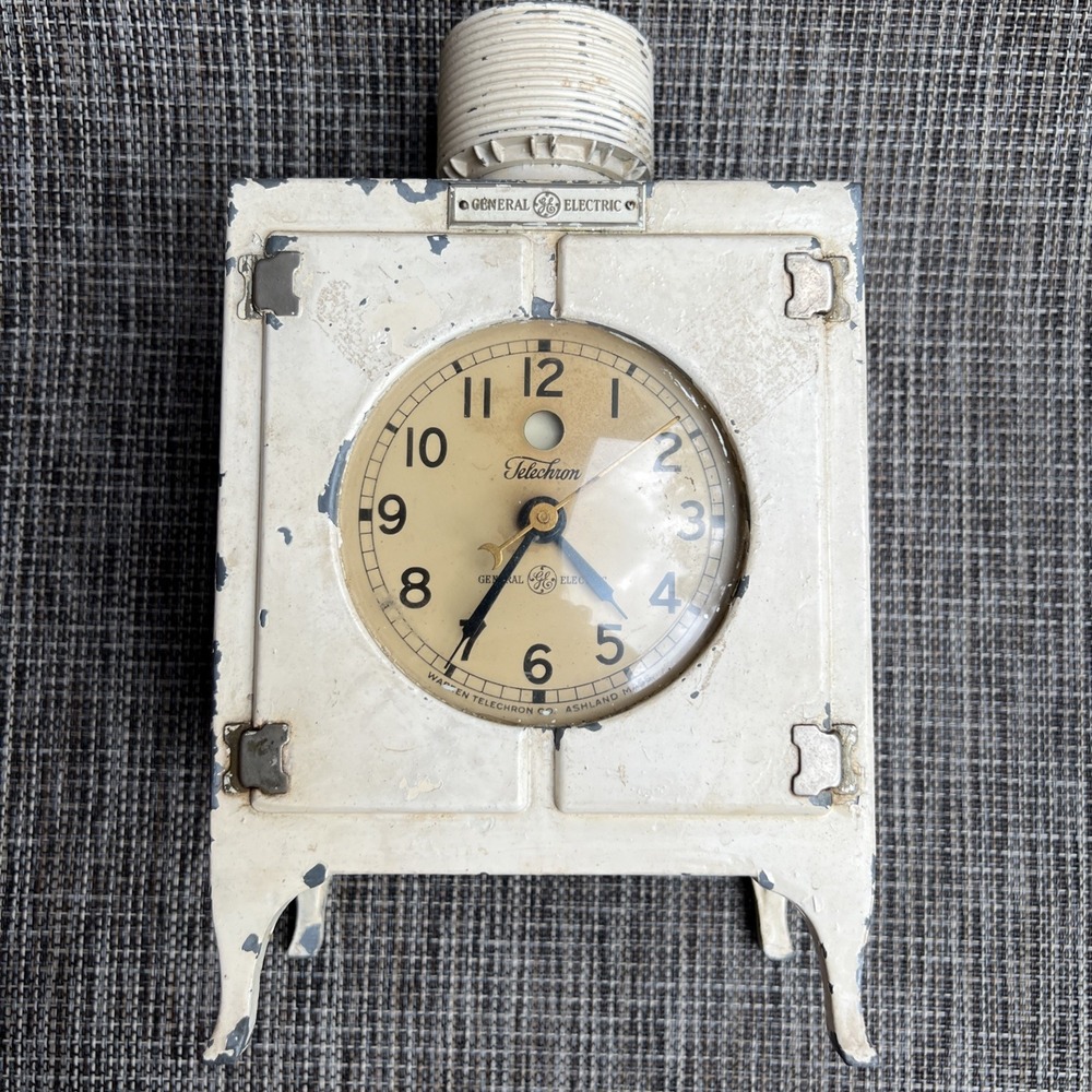 Rare GE / Warren Telechron "Monitor Top" Refrigerator Clock USA No Cord/Untested